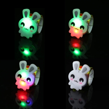 Herefun LED Blinkende Ringe LED-Leucht Spielzeug Finger Licht LED